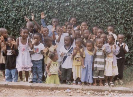 ENFANT LORS DE L'ANNIVERSAIRE DE MON FILS